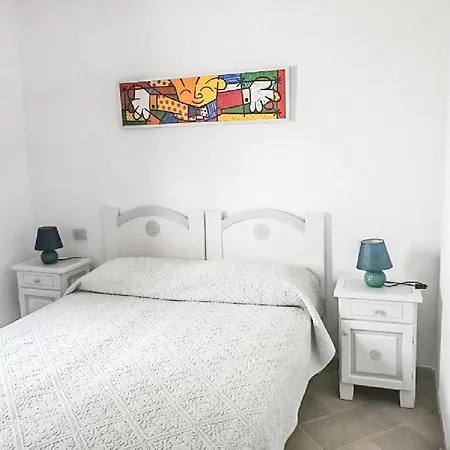 Villetta 4 Stanze Da Letto, 7 Posti, Vista Mare *