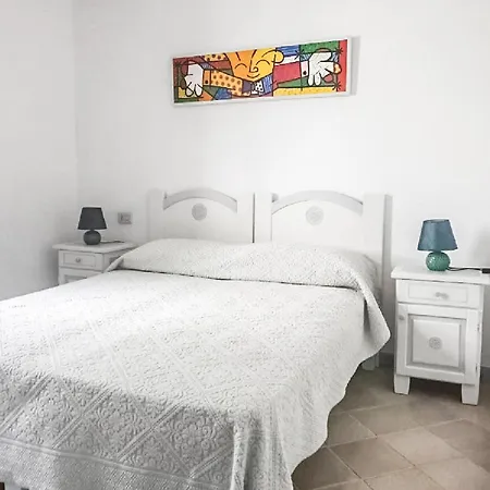 Villetta 4 Stanze Da Letto, 7 Posti, Vista Mare *